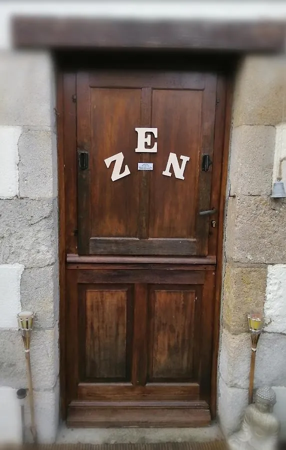 Bed and Breakfast Jacuzzi Massage Sur Rdv,Duo,Reiki,Californien, Reflexologie Plantaire, Et Bouteille Mousseux Offerte Ferolles 0*,  Francie