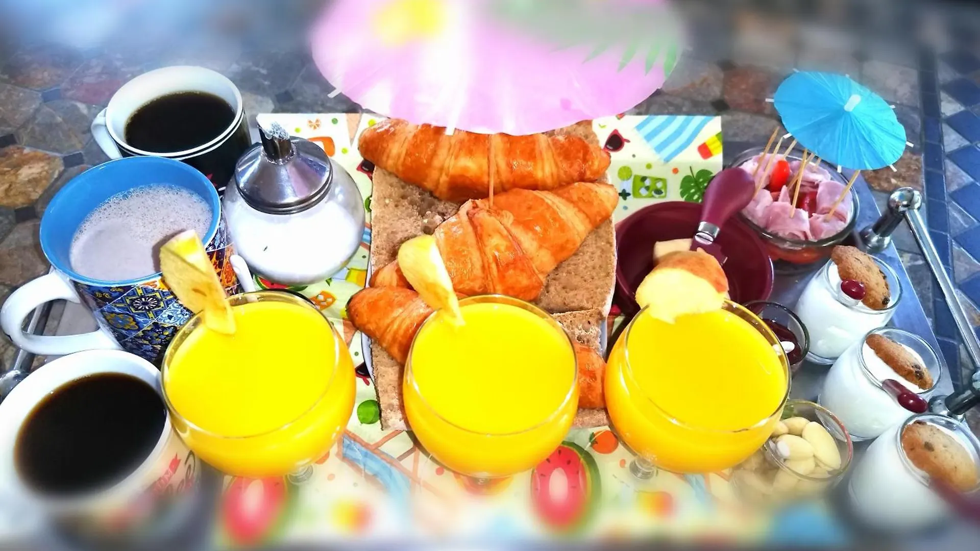 Bed & Breakfast Bed and Breakfast Jacuzzi Massage Sur Rdv,Duo,Reiki,Californien, Reflexologie Plantaire, Et Bouteille Mousseux Offerte Ferolles